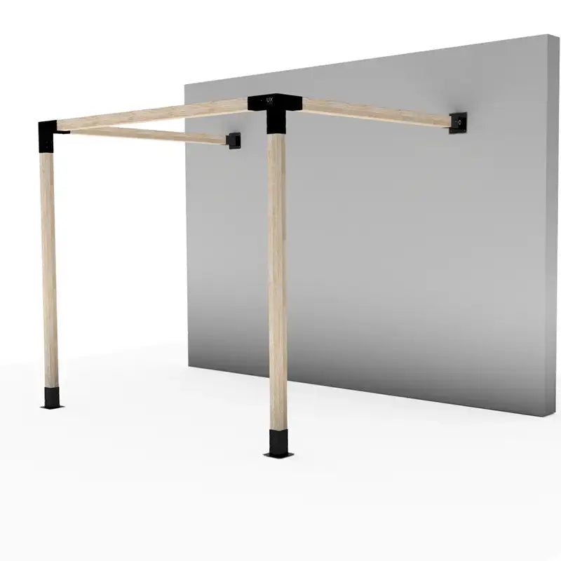 Wooden desk with Luxsahde